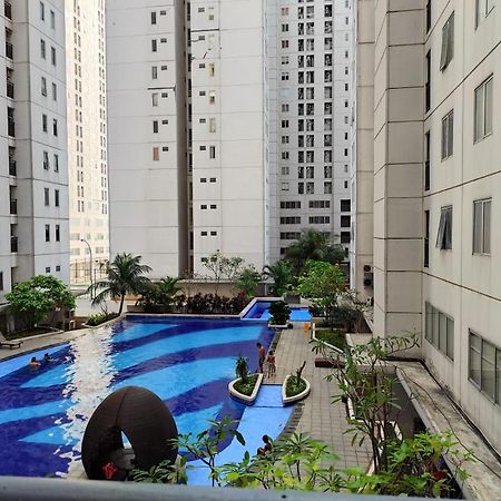 Apartemen Bassura City By Globy Property Jakarta Exterior photo