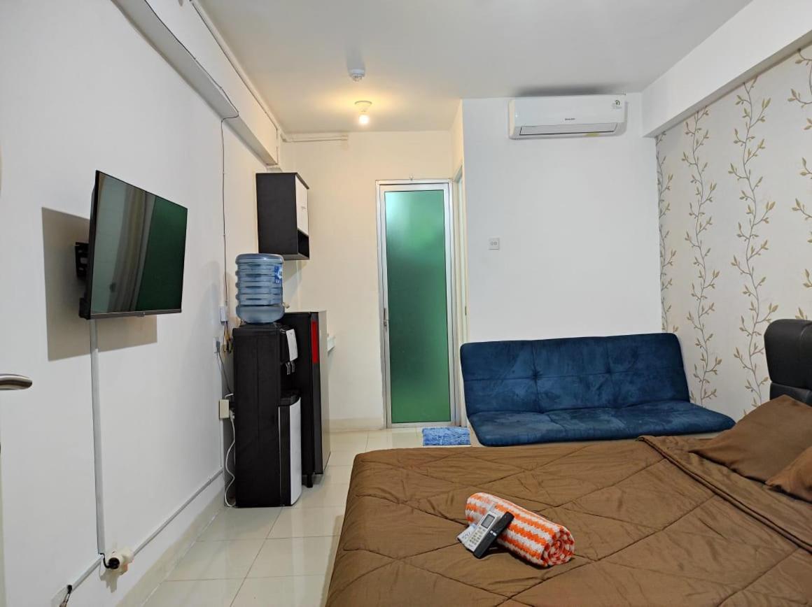Apartemen Bassura City By Globy Property Jakarta Exterior photo